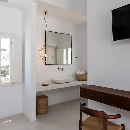 Mykonos Drops 3*