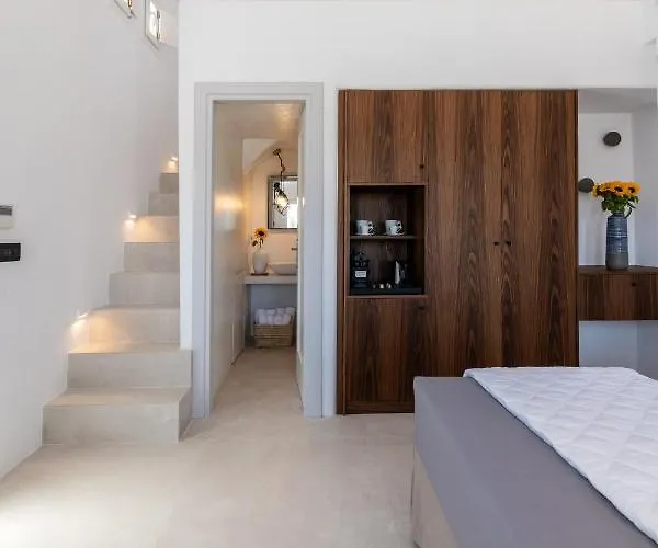 Отель Mykonos Drops 3*